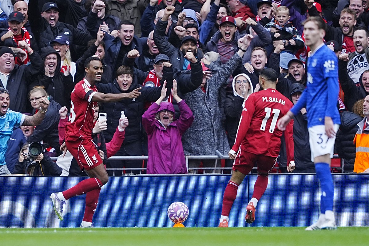 Liverpool captain Virgil van Dijk hails form of 'unbelievable' Ryan Gravenberch